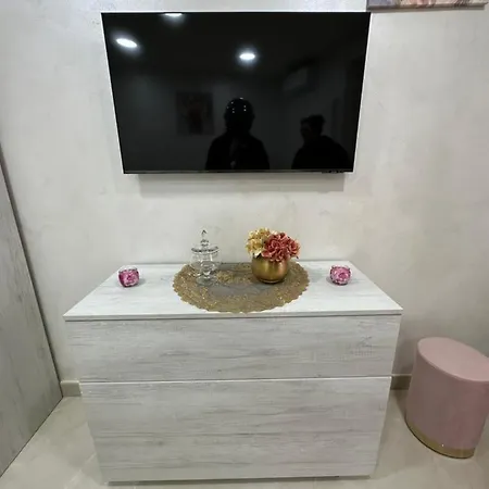 Chloehouse Apartment