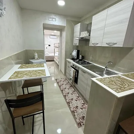 Chloehouse Apartment *