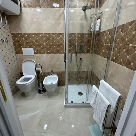 Chloehouse Naples